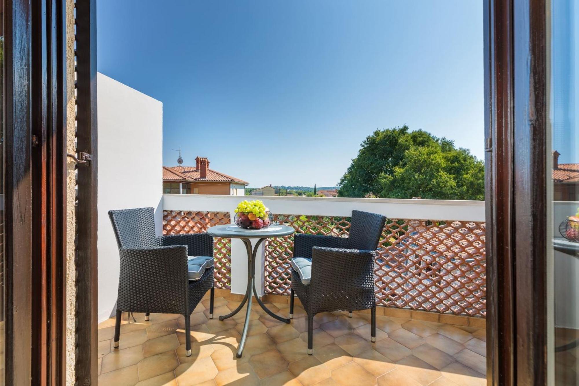 Marceta - Apartments & Rooms With Swimming Pool Fažana Exterior foto