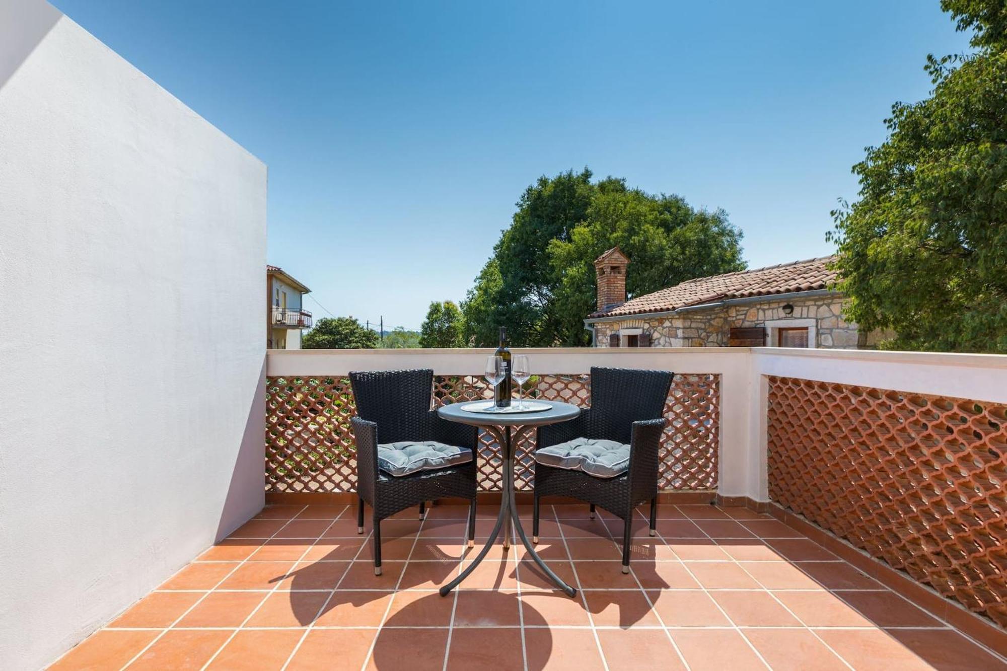 Marceta - Apartments & Rooms With Swimming Pool Fažana Exterior foto